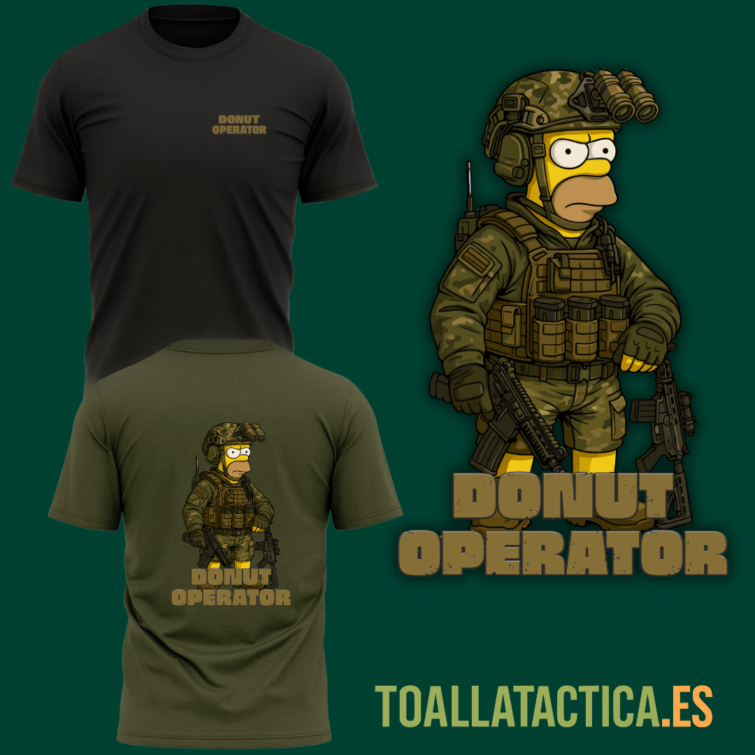 Camiseta táctica Donut Operator en negro y verde militar, con personaje estilo militar portando equipamiento táctico y fusil.